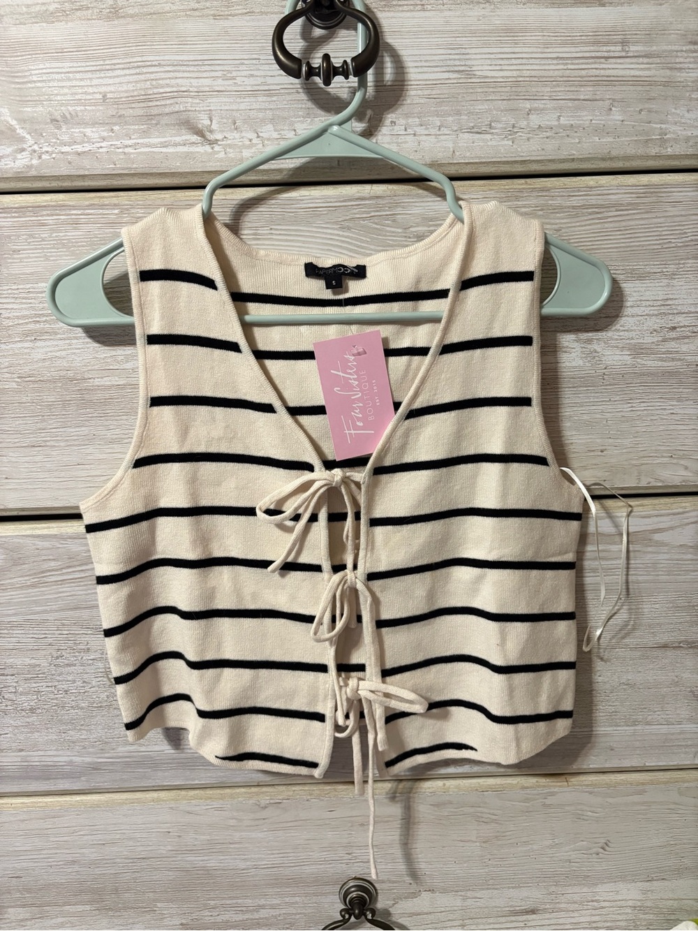 Striped top - Picture 2 of 4